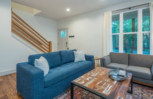 Asheville Cottage | Bright and Modern West Asheville Cottage