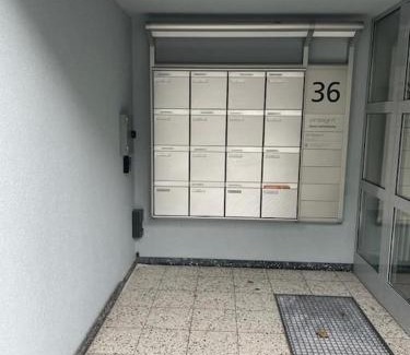 Hirslanden Apartment | Bright and quiet studio in the city center - Sky1