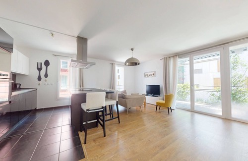 L'Ile-Saint-Denis Apartment | Bright and spacious apartment near Paris