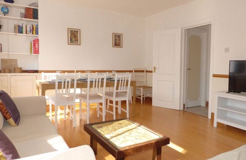 St. Pancras Apartment | Bright and Spacious 2-Bedroom Apartment by Russell Square