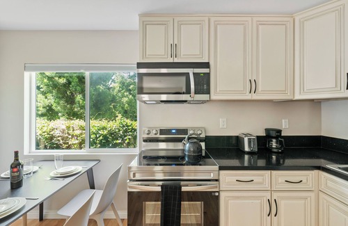 Pasadena House | Bright and Spacious 3BR Home Near Caltech