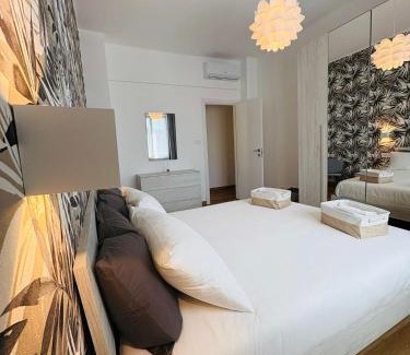 Sestri Ponente Apartment | Bright and Spacious Elegant Apartment 5 min Airport