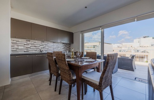Msida Apartment | Bright and Spacious Penthouse with Large Terrace