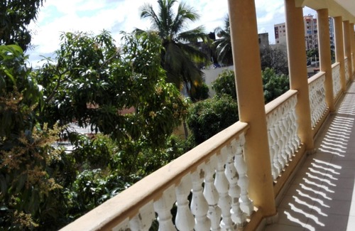 Ensanche Isabelita Condo | Bright and Youth Condo With hot Water