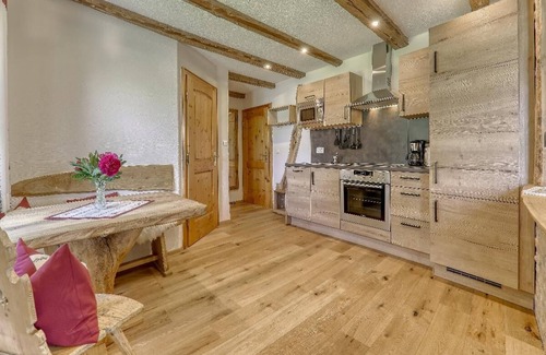 Eschlkam Apartment | Bright apartment (37 sqm) for up to 3 people with a view of the Bavarian Forest mountains