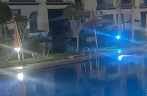 LA GIRONDE Apartment | Bright apartment with pool view close to the beach - Mansouria