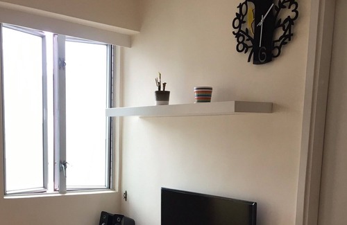 Jordan Apartment | Bright, Big Window, 2BR @ Jordan MTR