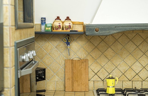 Syracuse Apartment | Bright brand new apartment