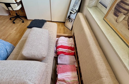 Gaarden-Sud - Kronsburg Apartment | Bright, centrally located, and cozy 3-room apartment