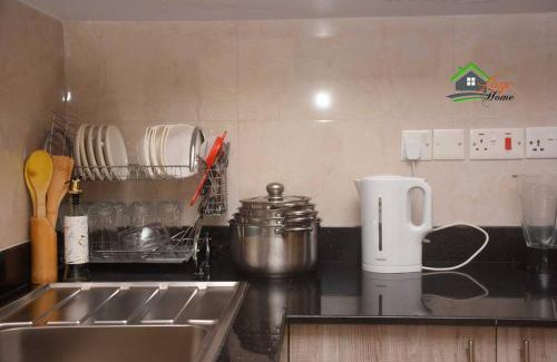 Kampala Apartment | Bright cozy APT in the heart of Naguru