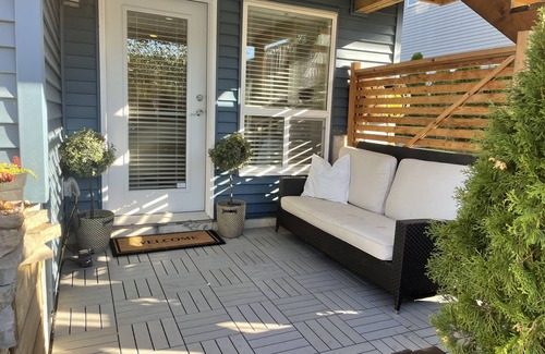 Maple Ridge House | Bright Modern 1 bed suite with garden/pool view.