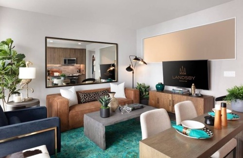 The Crossings Condo | Bright & Modern 1BR Condo at Landsby with Fire Pit