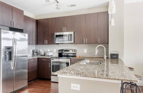 Mueller Apartment | Bright Mueller 1BR w/ Pool, W/D & Gym, nr park, by Blueground