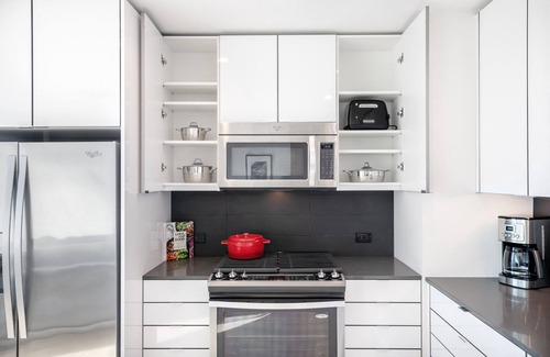 Rincon Hill Apartment | Bright Rincon Hill 1BR w/Gym + W/D near Silicon Valley, by Blueground