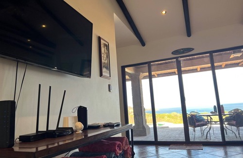 Playa Hermosa House | Bright & Spacious Getaway with Poolside Views in Playa Hermosa Costa Rica