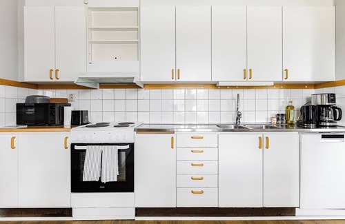 Marmaverken Apartment | Bright & Spacious Getaway
