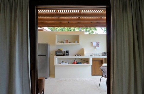 Cerro del Vigia Apartment | Bright, spacious modern studio with stunning bay views