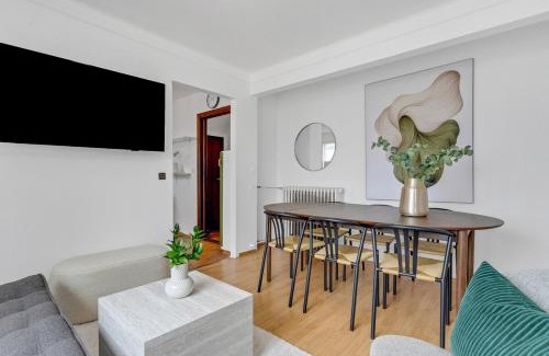 Laugardalur House | Bright & Spacious Stay for Families and Friends