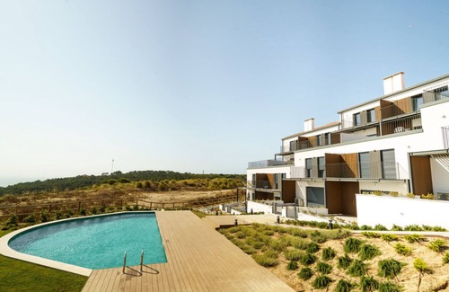 Caparica Apartment | Bright & Stylish Retreat by the Sea Near Ericeira
