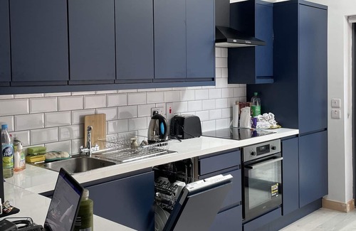 Grand Canal Dock House | Bright terraced house - in the heart of Dublin City.