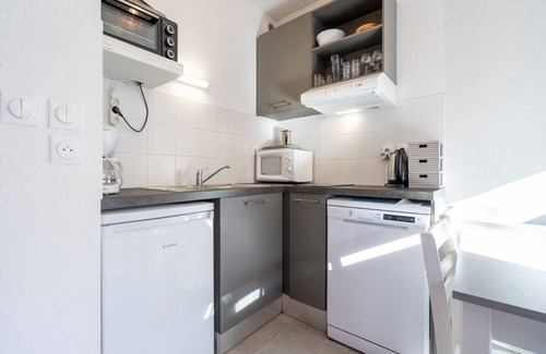 Valras-Plage Villa | Bright villa 4 ppl, garden, close to the sea