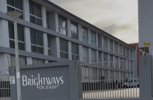 Pollok Beach Apartment | Brightways AirB&B