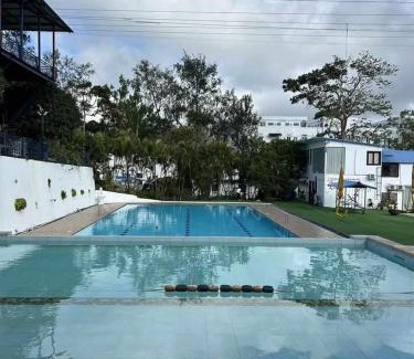 Tagaytay Apartment | Brilliant Sky
