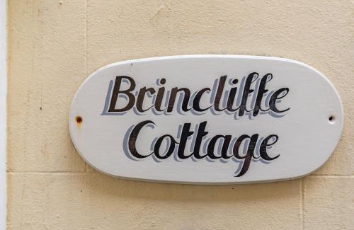 Robin Hood's Bay House | Brincliffe Cottage