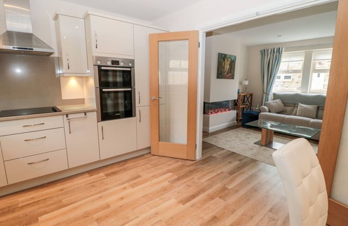 North Sunderland Cottage | BRINDLES COTTAGE, family friendly, with a garden in Seahouses