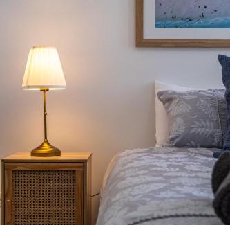 Brisbane Central Business District Apartment | Brisbane City Luxury Riverfront Apartments