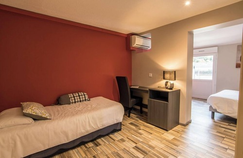 Foix Hotel | Brit Hotel Confort Foix