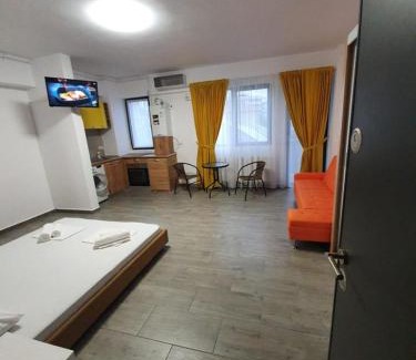 Mamaia-Sat Apartment | Brizza Apartments 5 Mamaia Nord