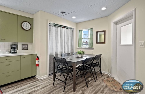 Lake Geneva Apartment | Broad Street Suite 3|Parking for 3 Vehicles |Walkable |Boho Inspired |Full Kitchen |Huge Living Room