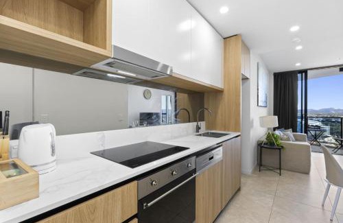 Broadbeach Apartment | Broadbeach Relaxation Retreat BB1505