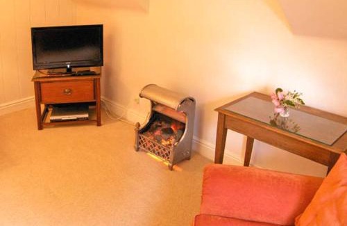 New Forest District House | Brock Cottage