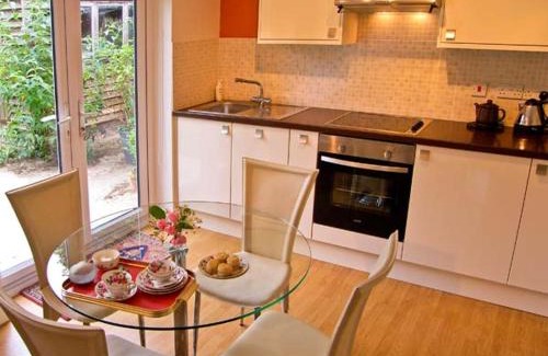 New Forest District House | Brock Cottage