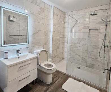 Trim Apartment | Brogans Apartment