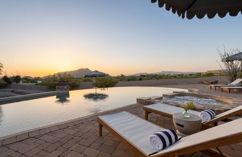 Pinnacle Peak House | Bronco by AvantStay Incredible Views w/ Pool, Hot Tub, Outdoor Kitchen, Game Room & Movie Room!