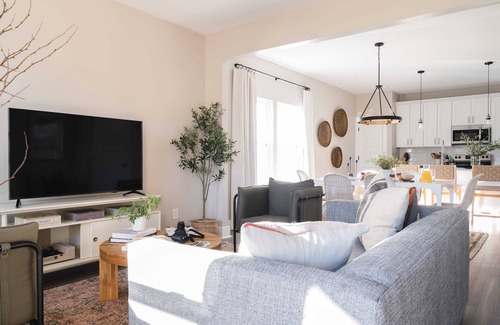 Talbot's Corner Cottage | Brooks by Avantstay Curated & Spacious Nashville Condo