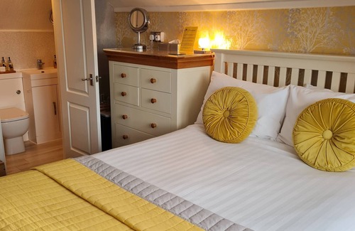 Brixham Bed & Breakfast | Brookside
