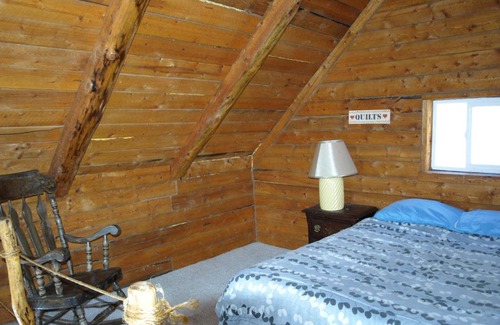 Indian Hotel | Brown Bear Saloon & Motel