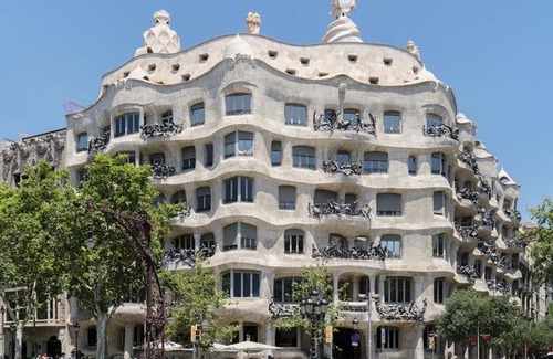 Dreta de l'Eixample Hostel | Bruc & Bruc