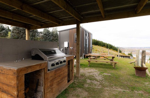 Surat Bay House | Bruce Farm Alpaca Cabin 3 by Tiny Away