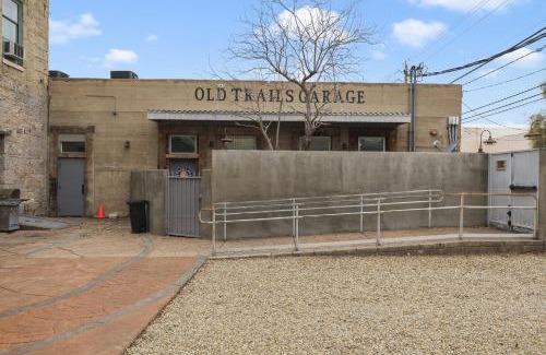 Kingman Apartment | Brunswick Studio 101