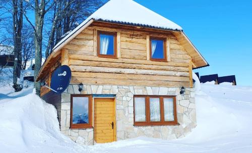 Zabljak Ski Chalet | Brvnara Iskra Smrcevo brdo