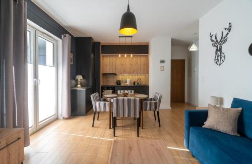 Katowice Apartment | Brynów Rzepakowa Harmony Apartment by BookingHost
