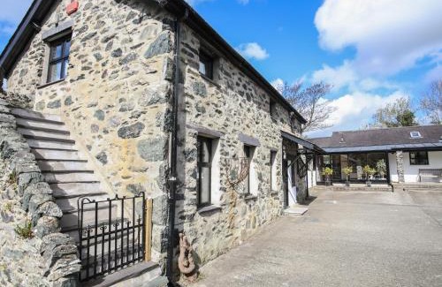 Llanfairpwllgwyngyll House | Bryn Eira Stables
