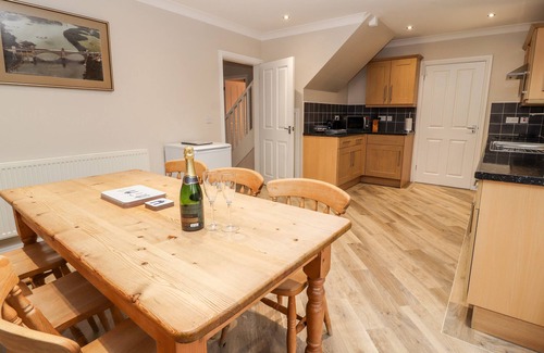 Brynrefail Cottage | Bryn Seion