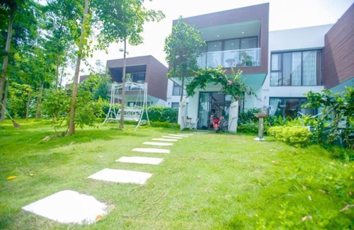 Ngoc Quang Villa | BT Hoàng Quyên 10, Flamingo Dai Lai Resort
