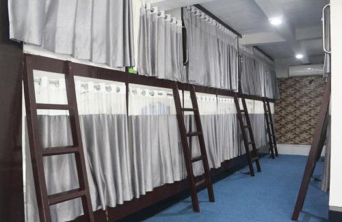 Sangkanurip House | Bu Sepuh GuestHouse